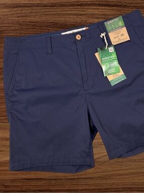 Tailor Vintage Airotec Luxe Performance 7” Slim Fit Navy Blue Shorts. Size 38